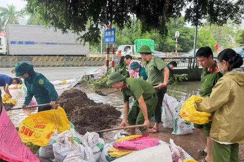 Mưa lớn gây thiệt hại cho các tỉnh phía Bắc