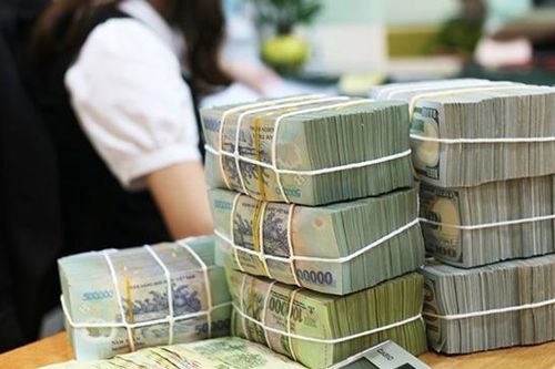 Nợ vay bất động sản tăng vọt theo quý