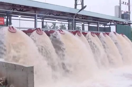 Hà Nội vận hành 247 trạm bơm, tiêu úng cho khu vực ngoại thành
