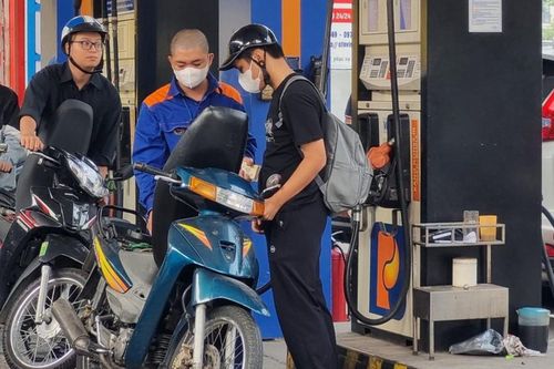 Giá xăng dầu tăng phiên thứ 3 liên tiếp, chi Quỹ Bình ổn bao nhiêu?