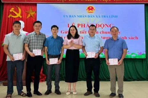 Xã Trà Lĩnh huy động gửi tiết kiệm trên 5,8 tỷ đồng chung tay vì người nghèo