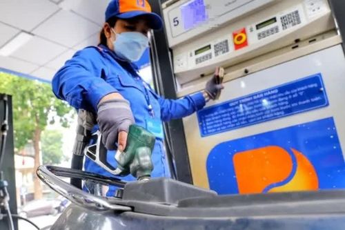 Giá xăng dầu tiếp tục tăng, dầu diesel lên sát 30.000 đồng/lít
