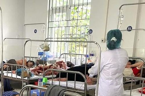 Cơ sở bánh mì Bin Bin bị phạt 100 triệu đồng và phải chịu chi phí điều trị cho 254 người bị ngộ độc
