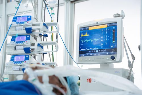 Sức khỏe 5 nạn nhân vụ cháy nhà trong hẻm ở TP.HCM hiện ra sao?