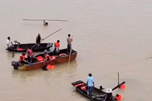 Người đàn ông ở Thanh Hoá bị lũ cuốn mất tích lúc đi đánh cá