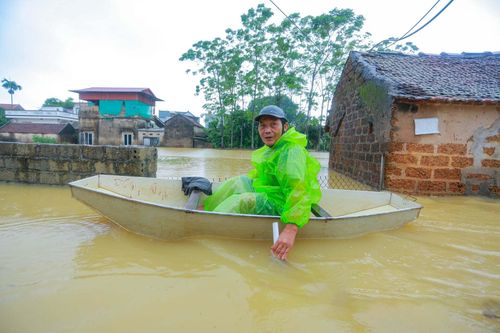 3 người chết, hơn 16.300 nhà dân bị ngập do mưa lũ