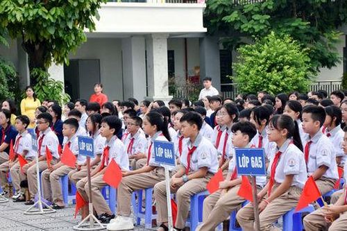 Hà Nội: Học phí trường công lập chất lượng cao từ hơn 1,5 đến 5 triệu đồng/tháng