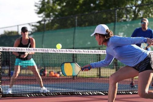 Pickleball trở thành môn thể thao 'quốc dân': Sức hút từ Giải Văn hoá Việt 2026 và 6 điều cần lưu ý để không chấn thương