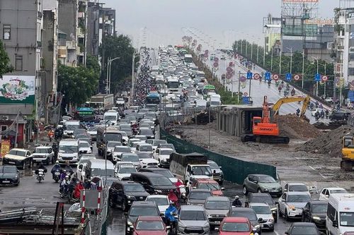 Bắc Bộ và Bắc Trung Bộ tiếp tục mưa lớn, có nơi trên 200mm