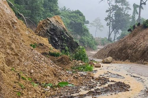 Thiệt hại do mưa lũ ở các địa phương rất nặng nề