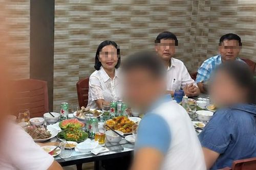 Xác minh việc Bí thư xã 'tụ tập ăn uống, sử dụng rượu, bia' trong giờ hành chính