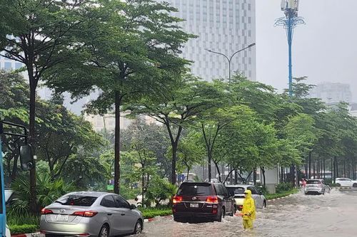 Hà Nội ngập nhiều tuyến phố: Họp rút kinh nghiệm, rà soát ngay