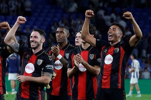Bóng đá Anh thắng lớn ở Europa League