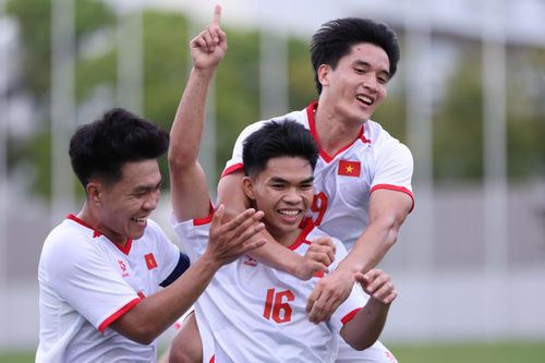 U23 Việt Nam 2-0 Philippines: Thanh Nhàn, Lê Phát tỏa sáng