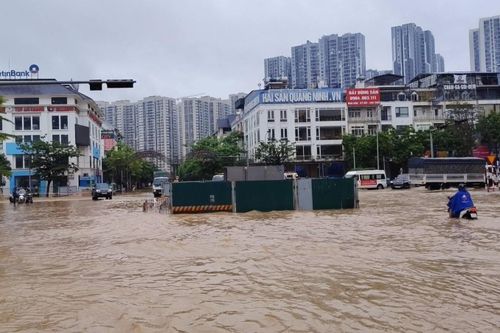 Mua nhà triệu USD vẫn loay hoay chống ngập