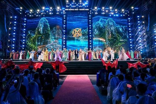 Quảng Ninh và những 'cuộc chơi' mang tên sự kiện quốc tế