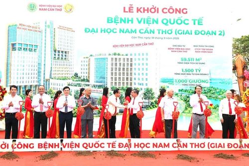 Đầu tư 1.500 tỉ đồng mở rộng bệnh viện, tăng cường đào tạo nhân lực ngành y tế