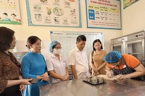 Hà Nội: Thành lập 4 Đoàn kiểm tra liên ngành công tác tổ chức bữa ăn bán trú tại các trường học