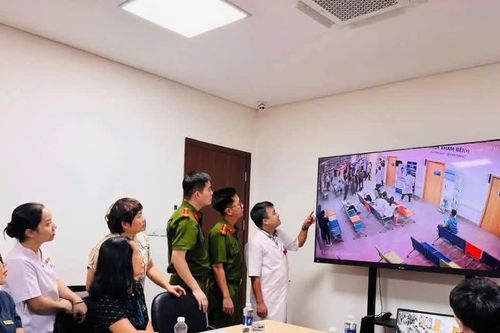 Bắt đối tượng gây rối tại Bệnh viện Hữu nghị Lạc Việt