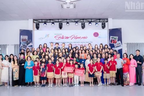 Thơ viết cho trẻ bắt đầu từ những điều gần gũi