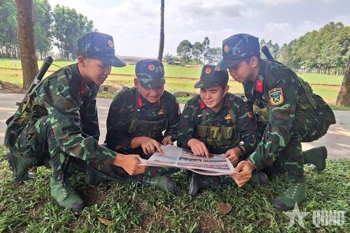 Xin đừng gọi tôi bằng biệt hiệu