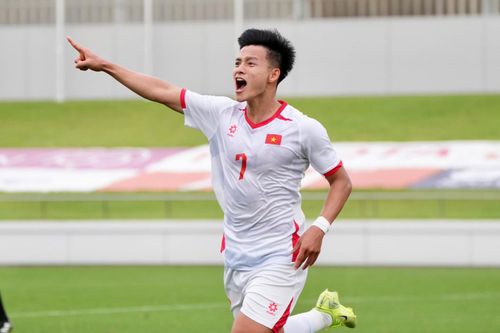 Thắng U23 Philippines 2-0, U23 Việt Nam rộng cửa vào tứ kết ASIAD 20