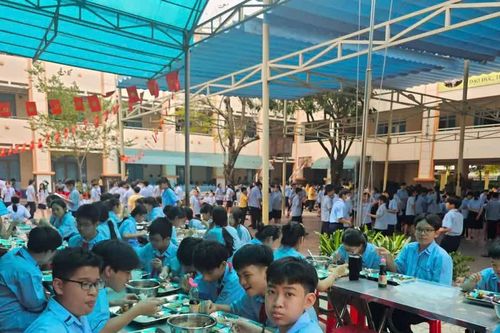 Sở GD-ĐT yêu cầu tăng cường an toàn thực phẩm trong cơ sở giáo dục