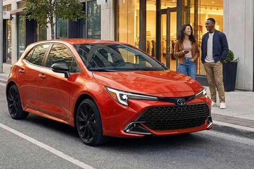 [GALLERY] Toyota Corolla Hatchback 2027 nâng cấp loạt trang bị, từ 24.780 USD