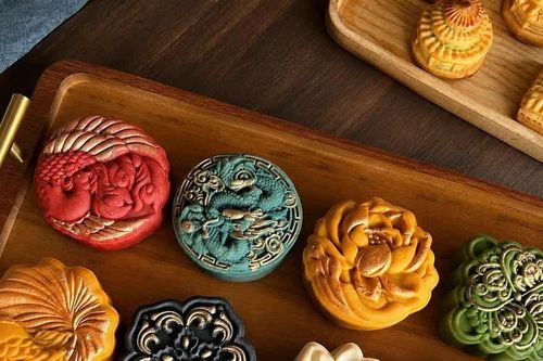 Bánh Trung thu vào mùa, khách hàng ưu tiên sản phẩm lẻ và giá vừa phải