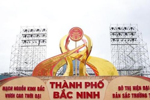 Rực rỡ cờ hoa chào mừng thành lập thành phố Bắc Ninh