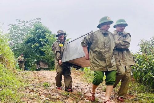 Phú Thọ sơ tán khẩn cấp gần hai nghìn người khỏi khu vực nguy hiểm