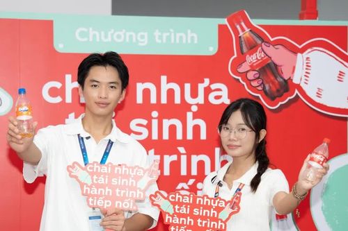 Báo Tiền Phong phát động chương trình 'Chai nhựa tái sinh, hành trình tiếp nối' 2026