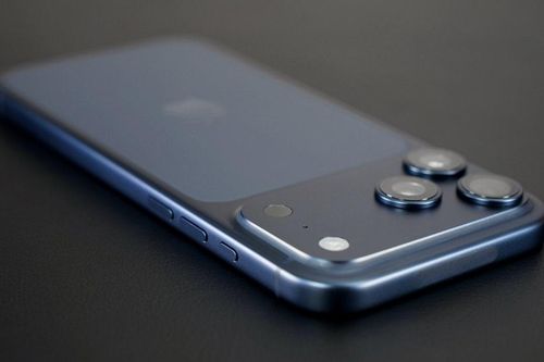 iPhone 2027 có thể lại tăng giá, người dùng 'đau ví' hơn?