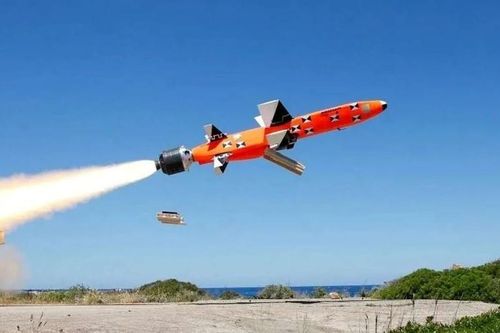 Tên lửa Teseo Mk2/E mới của Ý nhân đôi tầm bắn, thêm khả năng tấn công đất liền