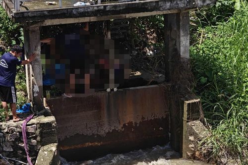 Tìm thấy thi thể nam sinh bị nước cuốn xuống cống ở Hà Nội