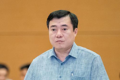Thứ trưởng Bộ Công Thương Nguyễn Sinh Nhật Tân làm Phó Bí thư Thành ủy TPHCM