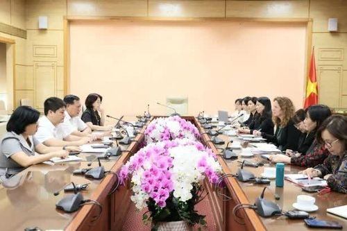Mở rộng hợp tác với Hoa Kỳ để hoàn thiện chính sách, đổi mới về thiết bị y tế
