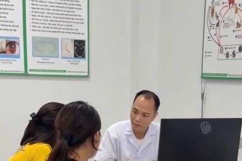 Người dân vùng lũ cần cảnh giác với vi khuẩn Whitmore