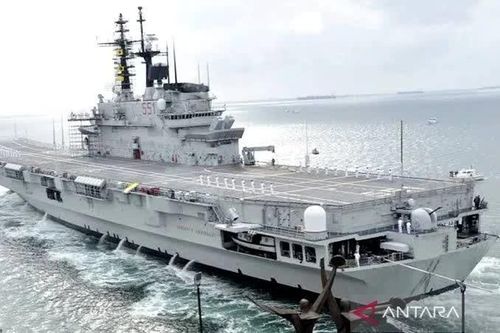 Tàu sân bay đầu tiên của Indonesia vấp tranh cãi về tham vọng quân sự