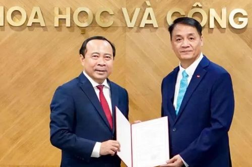 Ông Lê Ngọc Đức làm Phó giám đốc Trung tâm Internet Việt Nam