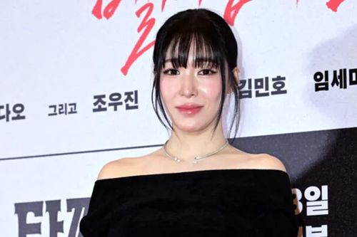Tiffany thể hiện sự ủng hộ dành cho Byun Yo Han