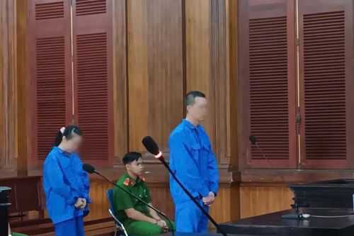 Làm giả hợp đồng mua bán căn hộ, chiếm đoạt tiền đặt cọc