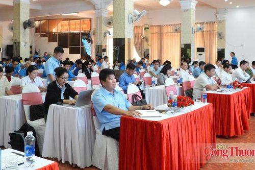Đắk Lắk: Chăm lo đời sống, giữ chân công nhân khu công nghiệp