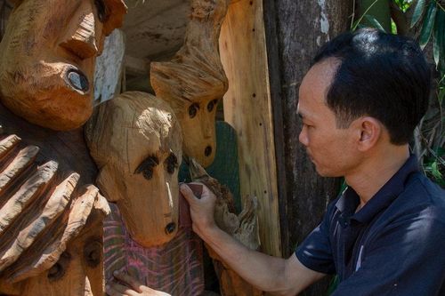 Dư địa từ mỹ thuật ứng dụng