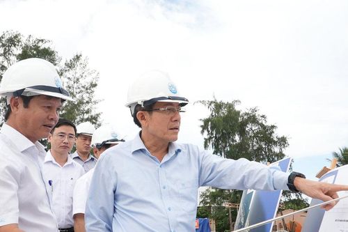 Phó Chủ tịch UBND thành phố Trần Nam Hưng kiểm tra tiến độ các dự án trọng điểm