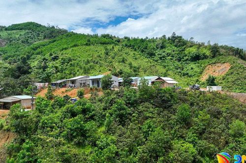 Đà Nẵng: Dựng nhà kiên cố cho dân vùng sạt lở