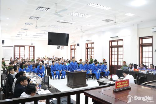 Tuyên án các bị cáo làm sai hồ sơ bệnh án tâm thần