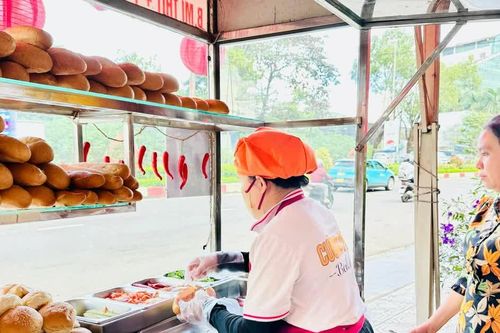 “Bánh mì an toàn Gia Lai”: Nâng trách nhiệm cơ sở kinh doanh, tạo niềm tin với khách hàng