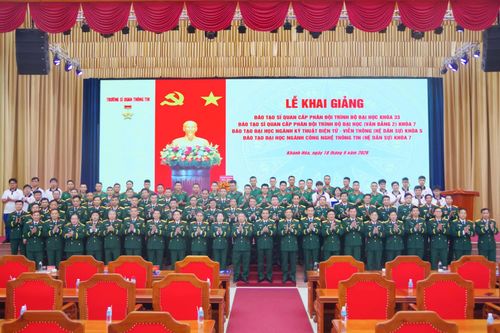 Trường Sĩ quan Thông tin khai giảng năm học 2026 - 2027