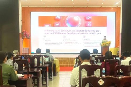 Phường Cam Ranh tập huấn sử dụng phần mềm MISA OneAI cho 80 đại biểu